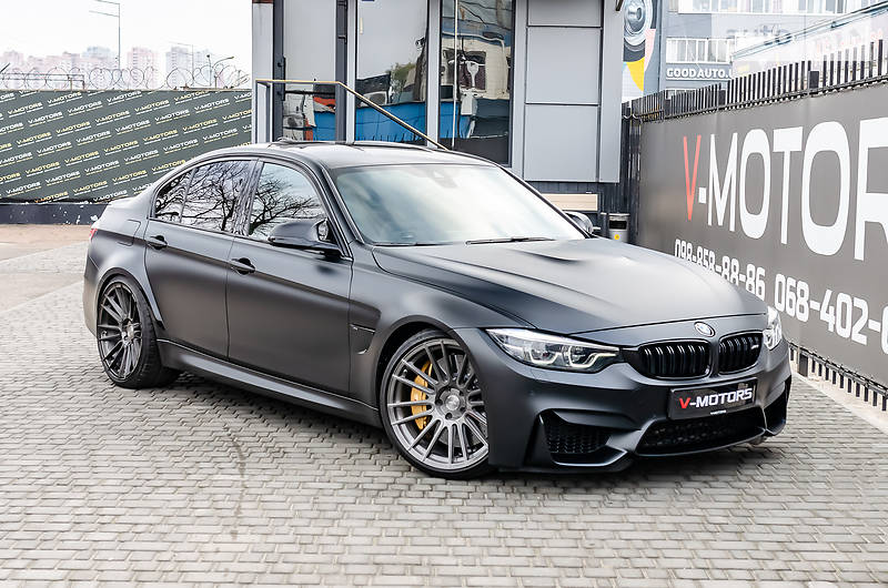 Седан BMW M3 2017 в Киеве