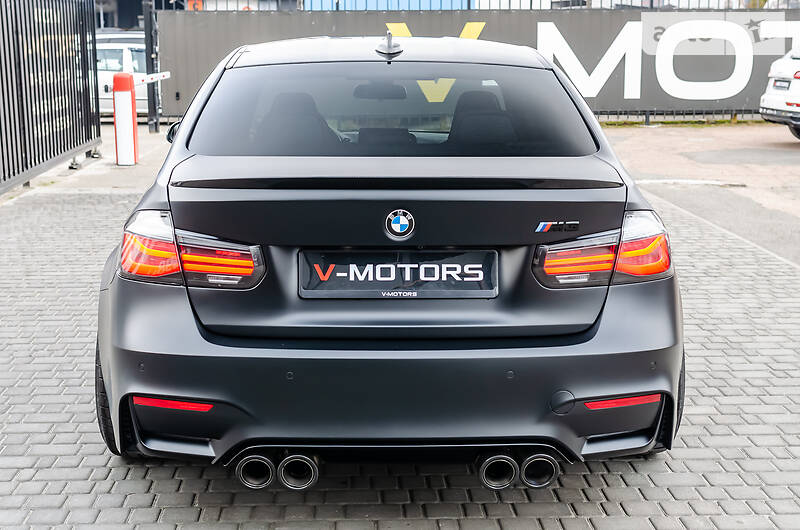 Седан BMW M3 2017 в Киеве