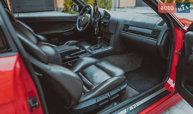 Купе BMW M3 1996 в Староконстантинове