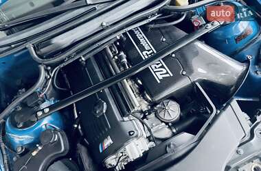 Купе BMW M3 2004 в 