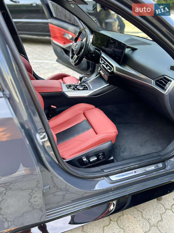 Седан BMW M3 2023 в Чернівцях