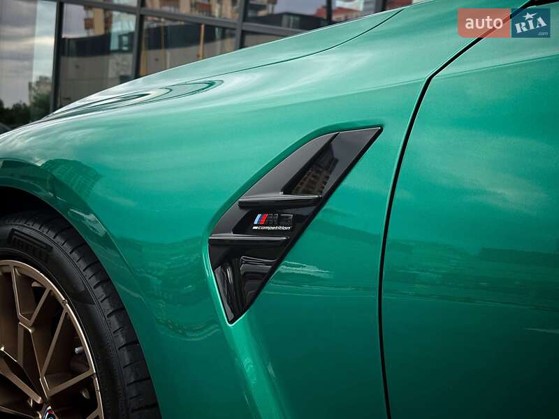 Седан BMW M3 2023 в Киеве