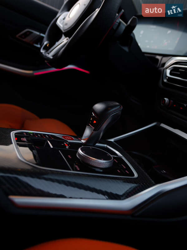 Седан BMW M3 2023 в Киеве