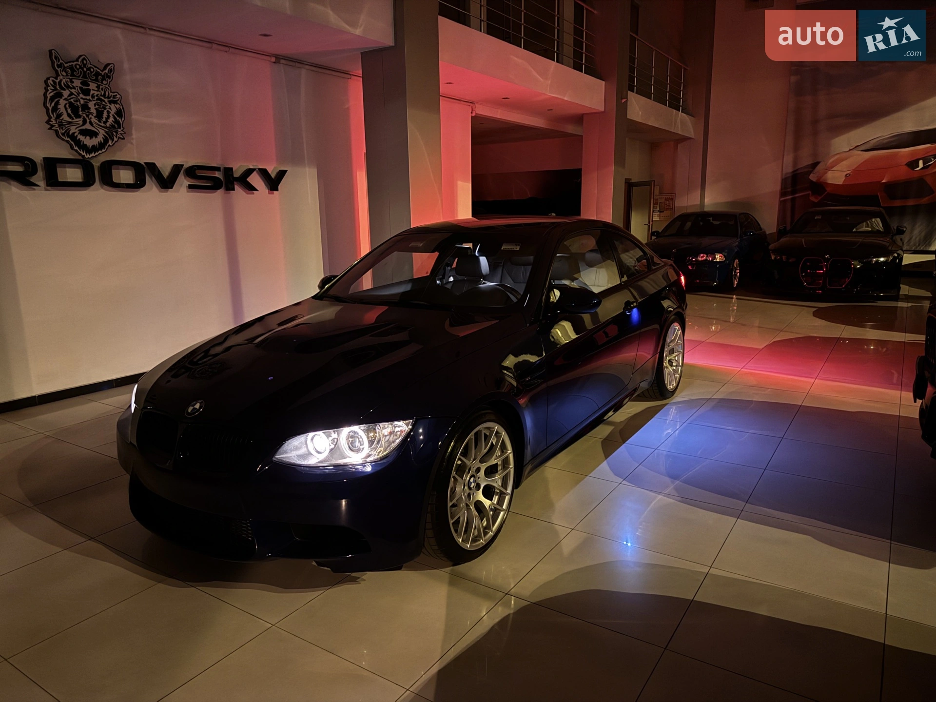 2010 BMW M3 - мініатюра 16