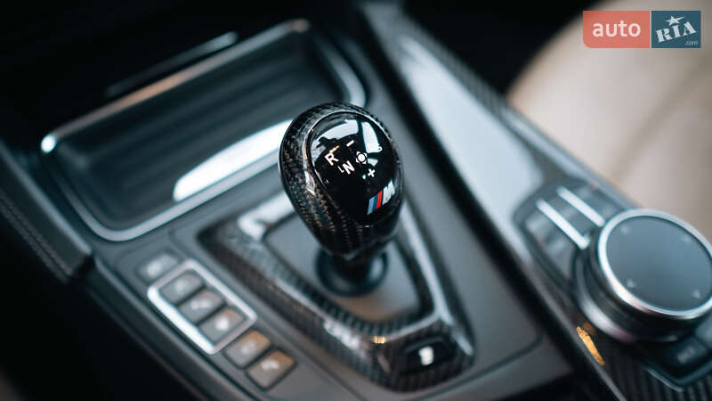 Седан BMW M3 2015 в Киеве