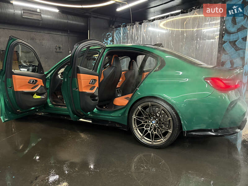 Седан BMW M3 2022 в Киеве