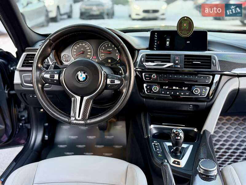 Седан BMW M3 2018 в Киеве