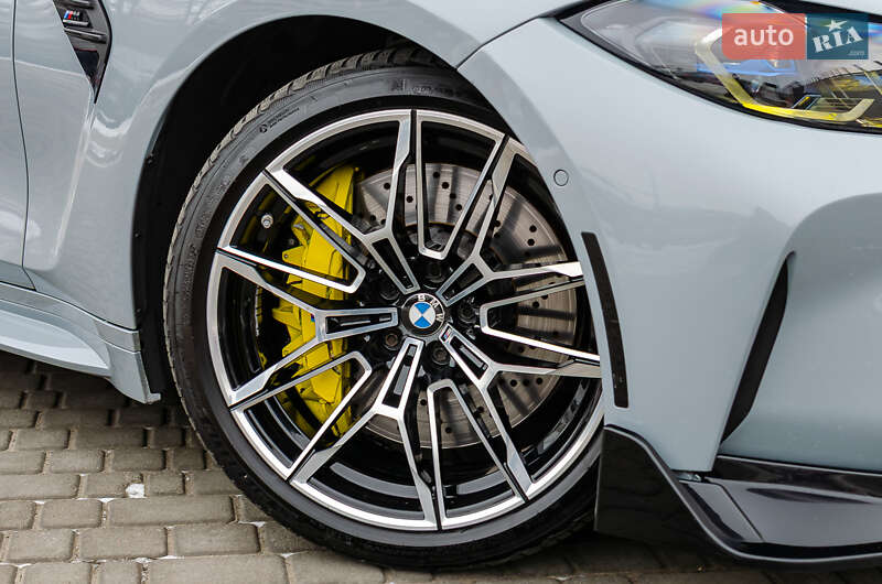 Седан BMW M3 2021 в Киеве