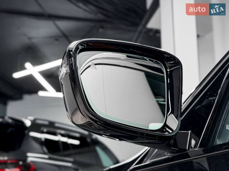 Седан BMW M3 2025 в Києві фото 28 Седан BMW M3 2025 в Києві