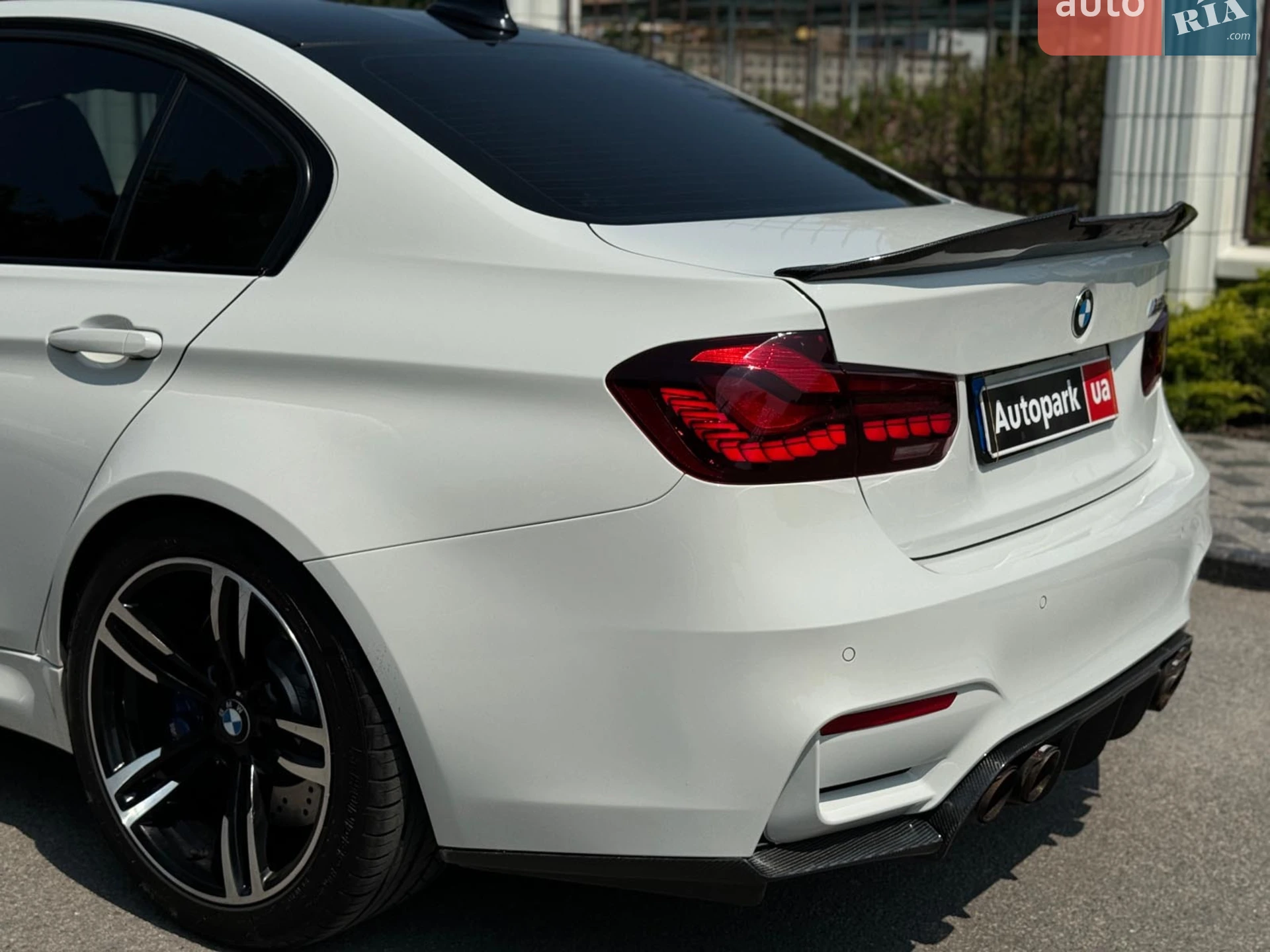 2017 BMW M3 - мініатюра 15
