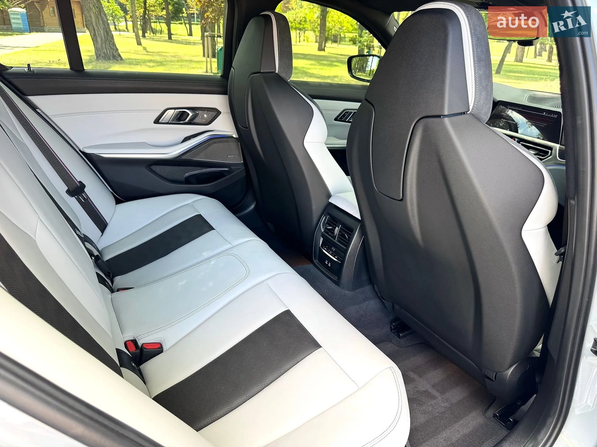 2022 BMW M3 - мініатюра 29