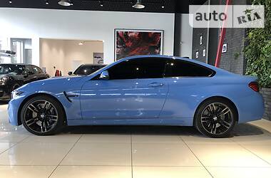 Купе BMW M4 2018 в 