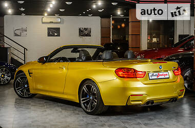 Кабриолет BMW M4 2014 в 