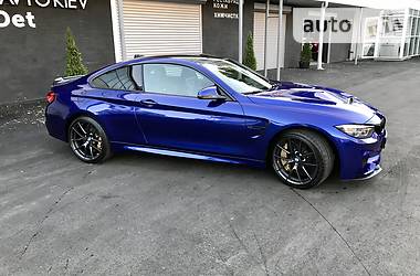 Купе BMW M4 2017 в 