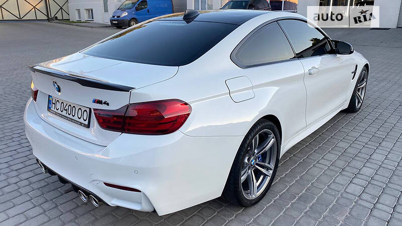 Купе BMW M4 2014 в Львове