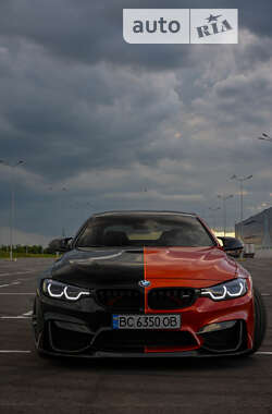 Купе BMW M4 2015 в Львове