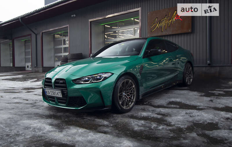 Купе BMW M4 2021 в 