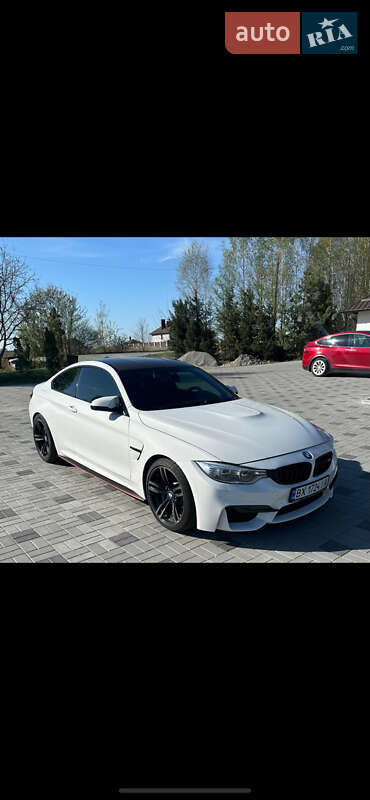 BMW M4 2014