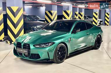 Купе BMW M4 2022 в 