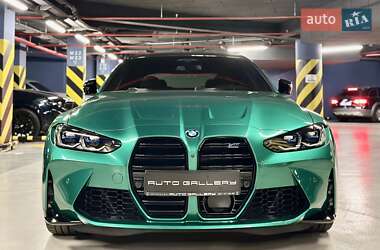 Купе BMW M4 2022 в 