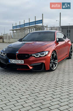 Купе BMW M4 2015 в Львове