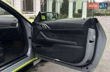 Купе BMW M4 2021 в 