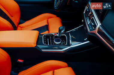 Кабриолет BMW M4 2023 в 