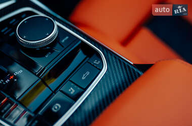 Кабриолет BMW M4 2023 в 