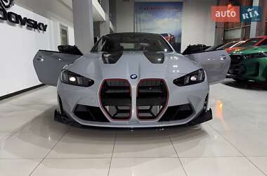 Купе BMW M4 2025 в 