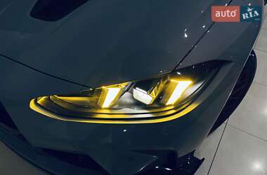 Купе BMW M4 2025 в 