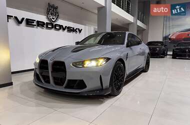 Купе BMW M4 2025 в 
