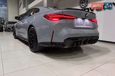 Купе BMW M4 2025 в 