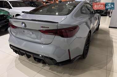 Купе BMW M4 2025 в 