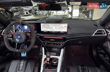 Купе BMW M4 2025 в 