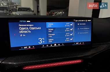 Купе BMW M4 2025 в 