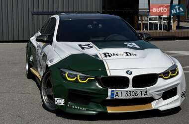 Купе BMW M4 2017 в Киеве