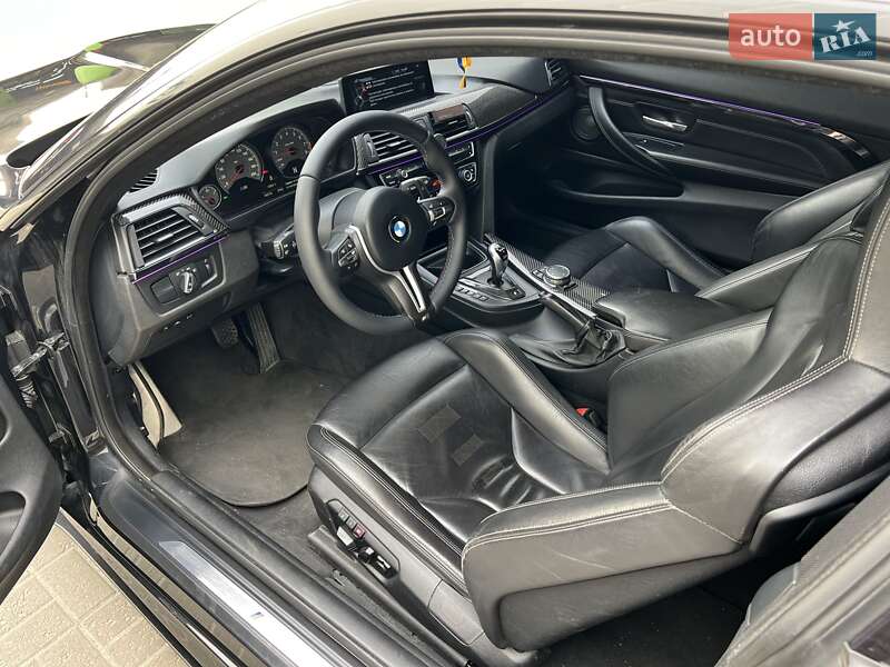 Купе BMW M4 2015 в Киеве