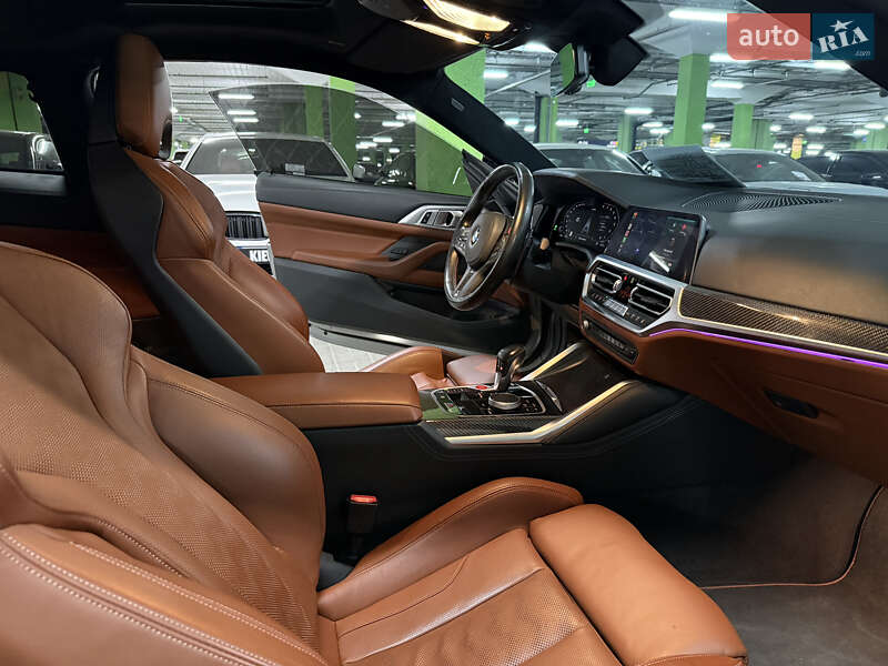 Купе BMW M4 2022 в Києві