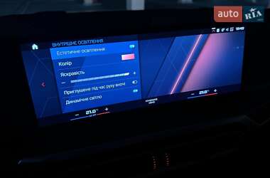 Кабріолет BMW M4 2023 в 