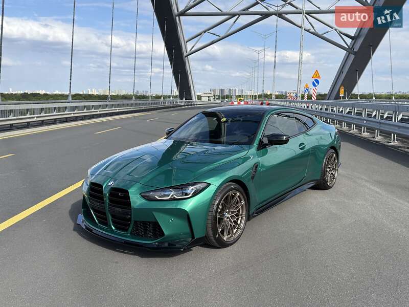Купе BMW M4 2021 в Киеве
