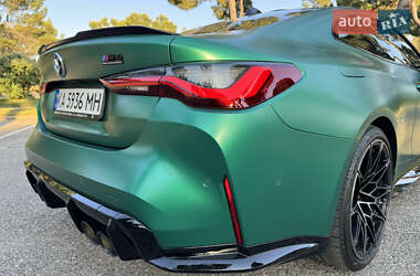 Купе BMW M4 2022 в 
