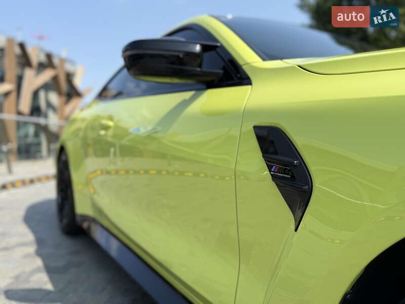 Купе BMW M4 2022 в Києві