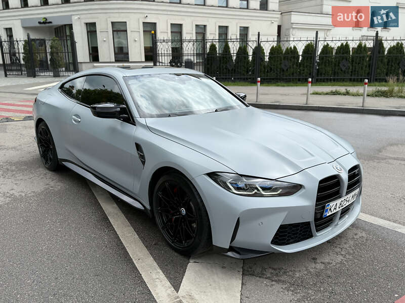 Купе BMW M4 2021 в Киеве