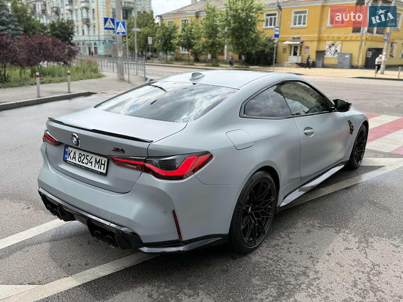 Купе BMW M4 2021 в Киеве