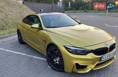 Купе BMW M4 2017 в Киеве