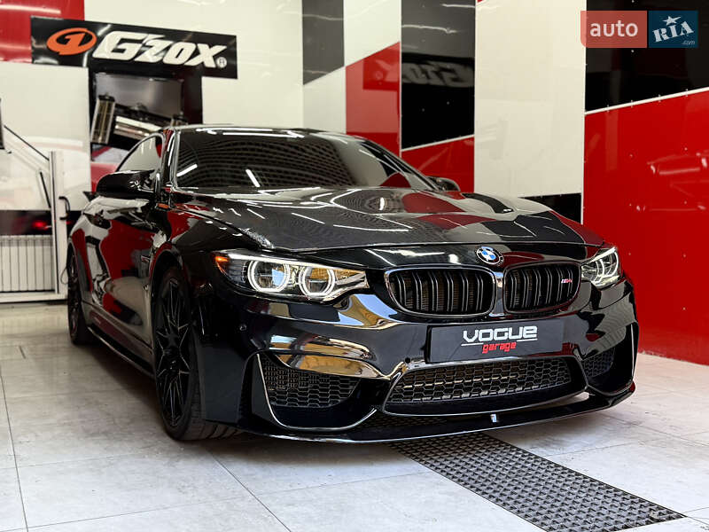 Купе BMW M4 2017 в Одесі