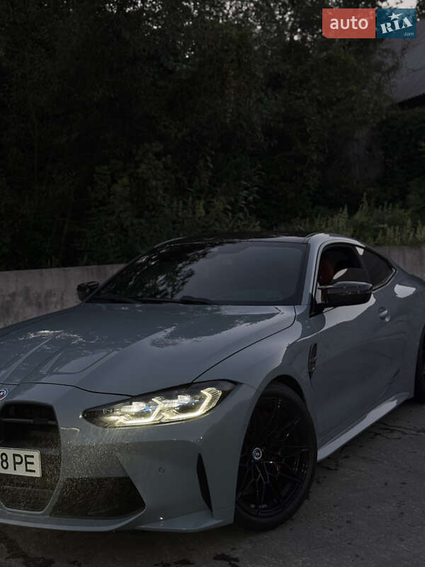 Купе BMW M4 2023 в Киеве