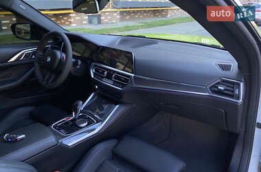 Купе BMW M4 2021 в  фото 48 Купе BMW M4 2021 в