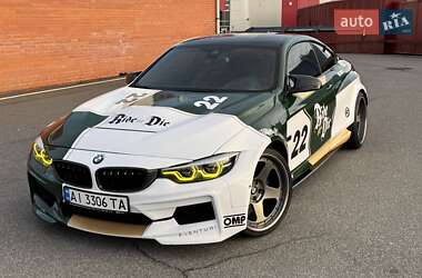 Купе BMW M4 2017 в Киеве