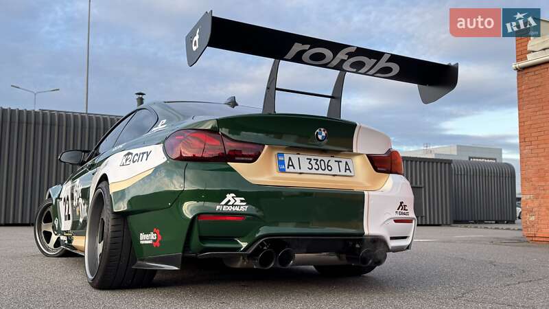 Купе BMW M4 2017 в Києві